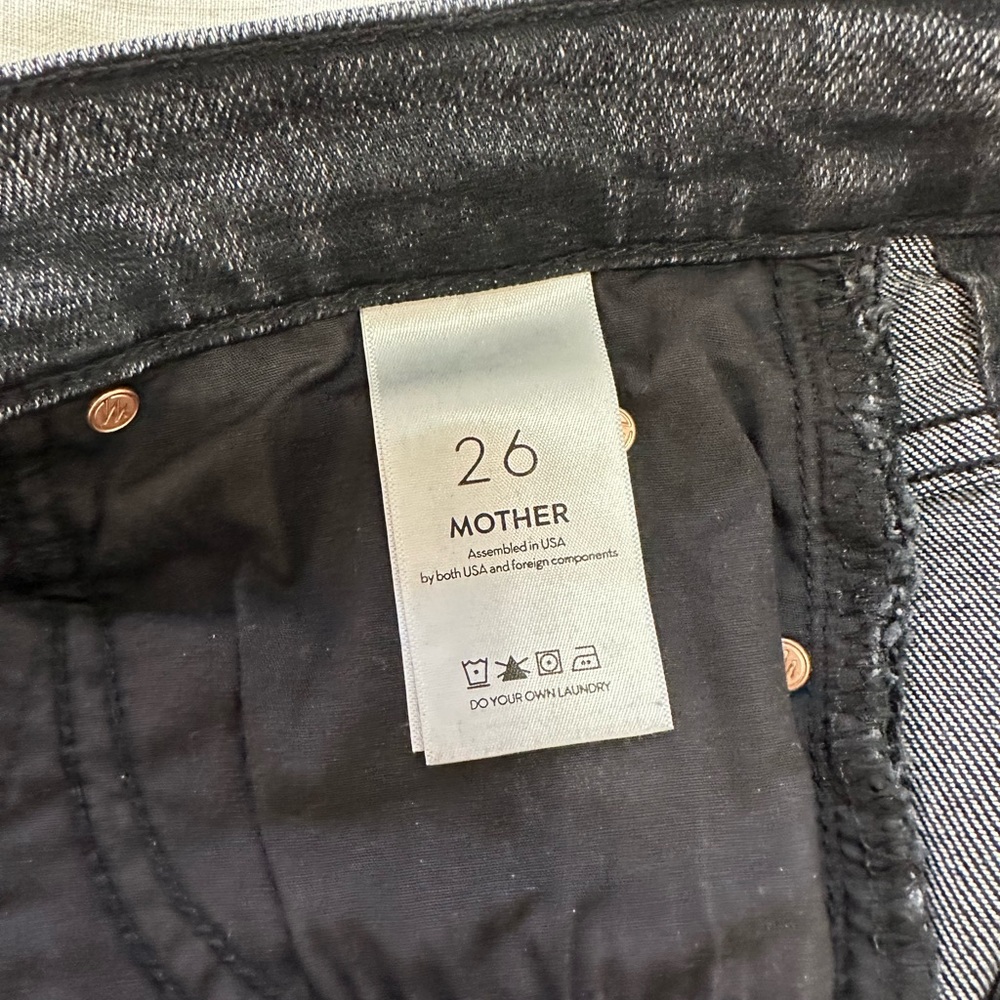 Mother High Waisted Rascal Ankle Snippet Jeans - image 4